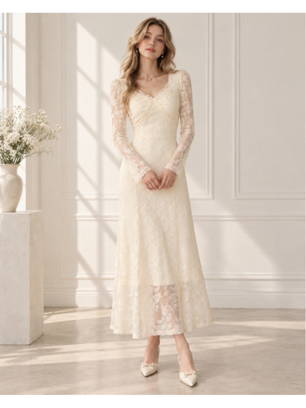 Women's Lace Wedding Dress with Built-In Bust Pads Cream Long Sleeve
